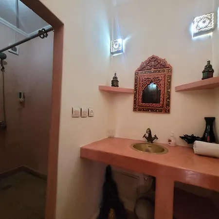 Riad Dar Benbrahim - Riad In Jemaa El-Fnaa Square-2